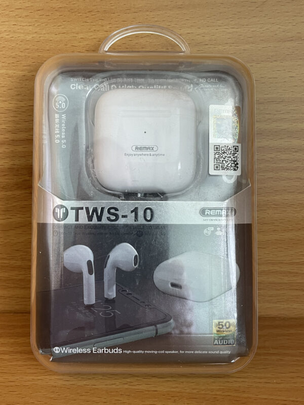 REMAX TWS-10 Wireless Earbuds